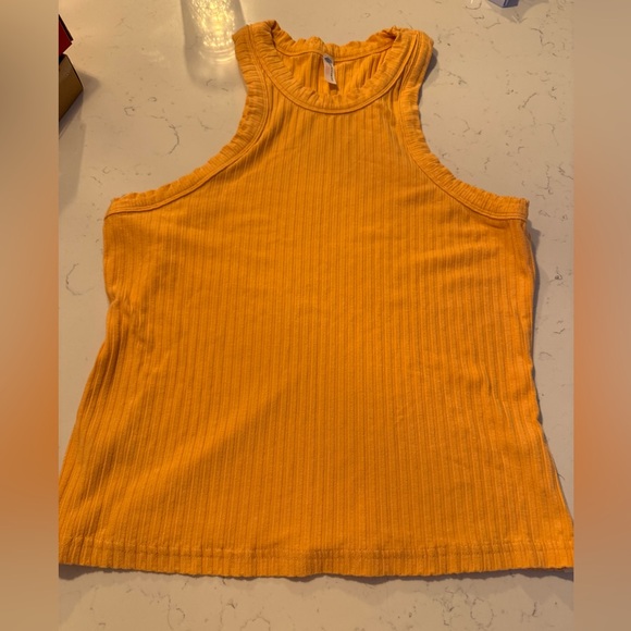 Free People Movement Coral Orange Ribbed Racerback Top. Size M. - Picture 4 of 8